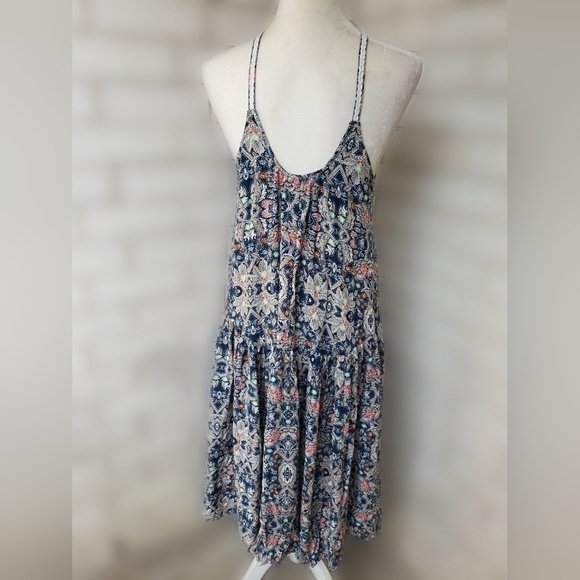 Umgee  cover-up - Picture 3 of 7